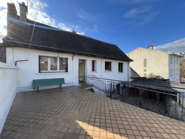 Maison à vendre 87 920 € Montluçon 7 p 102 m² DPE F