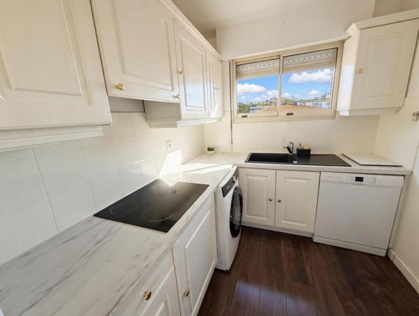 Saint-Raphaël centre appartement 3/4 pièces dernière étage