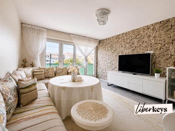 A vendre à Fleury-les-Aubrais (45400) - Appartement 3 pièces avec balcon, cave et parking 