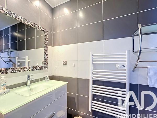 Maison à vendre 7 pièces 145 m² Fabrezan