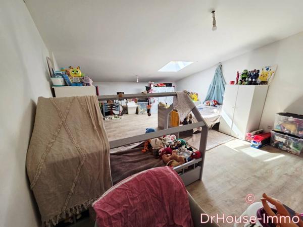 Maison à vendre 4 pièces de 147 m²