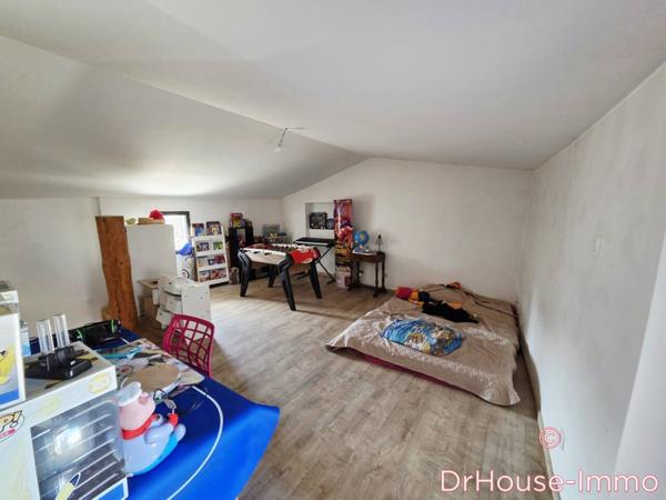 Maison à vendre 4 pièces de 147 m²