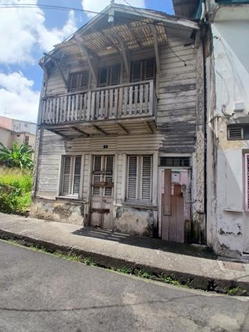 A vendre : terrain 115m2 - FORT-DE-FRANCE 97200 - MARTINIQUE
