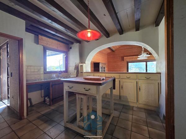 Maison 6 pièce(s) 4 chambre(s) 211.46 m²