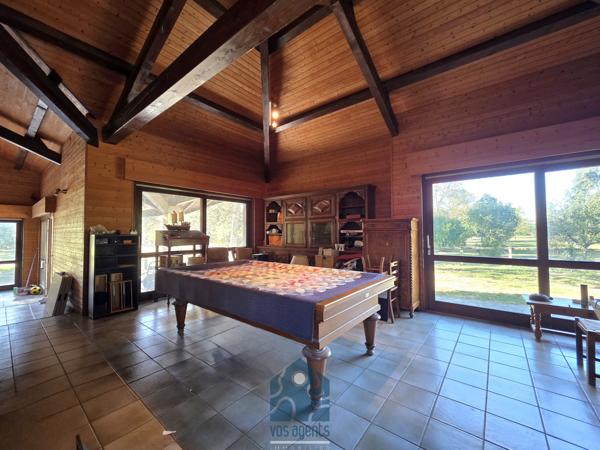 Maison 6 pièce(s) 4 chambre(s) 211.46 m²