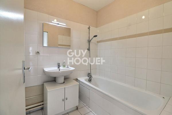 T3 lumineux avec balcon / Quartier Saint-Louis