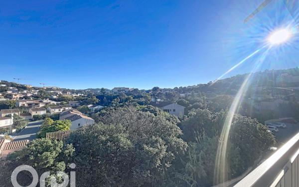 Appartement à vendre    2 pièces •  Saint-Raphaël