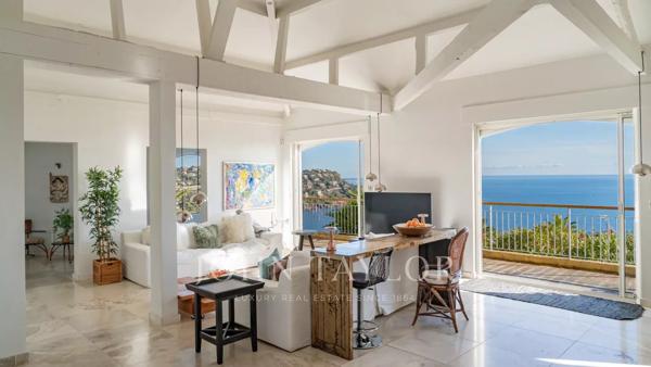 Belle maison plein Sud avec vue mer panoramique