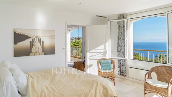 Belle maison plein Sud avec vue mer panoramique