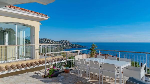 Belle maison plein Sud avec vue mer panoramique