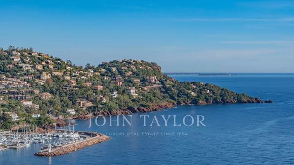 Belle maison plein Sud avec vue mer panoramique