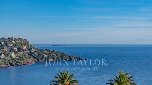 Belle maison plein Sud avec vue mer panoramique