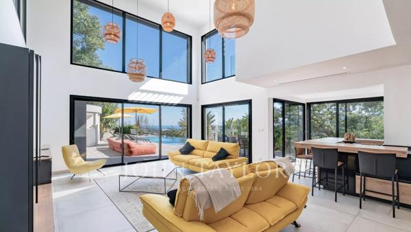 Sublime villa d'architecte contemporaine vue mer