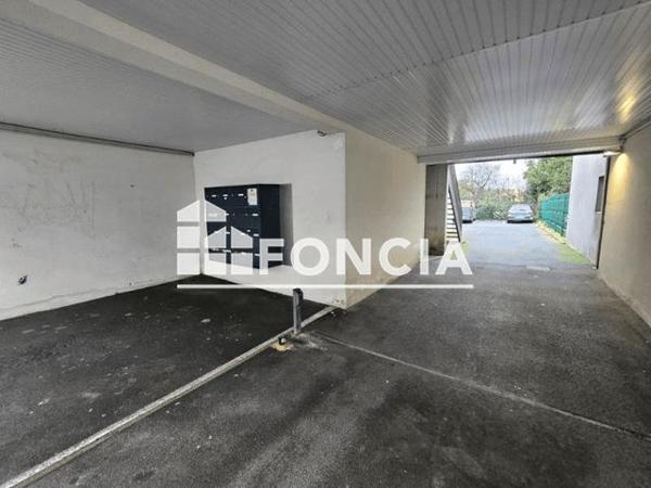 Location Studio 22 m² - 9 RUE FRANCOIS VIETE La Rochelle 17000