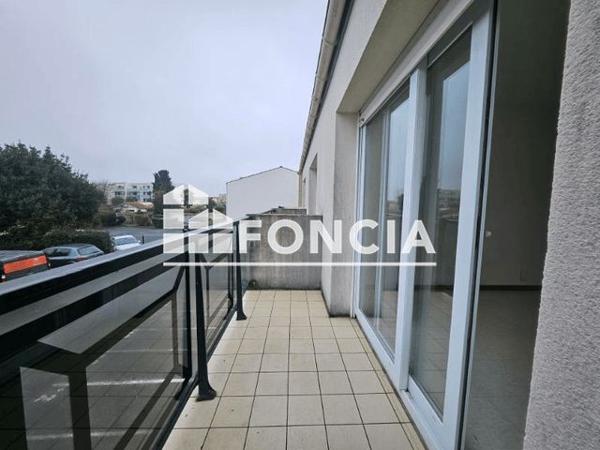 Location Studio 22 m² - 9 RUE FRANCOIS VIETE La Rochelle 17000