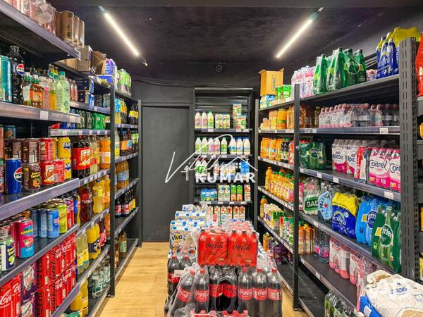Boutique/Local commercial à vendre 128 m² Montreuil