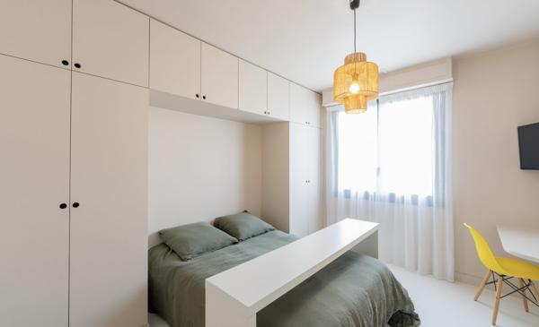 Maison de plain pied - haut standing - Piscine - Boulodrome