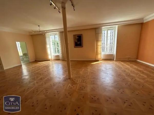 Appartement à louer 4 pièces 150.33m² Périgueux (24000)