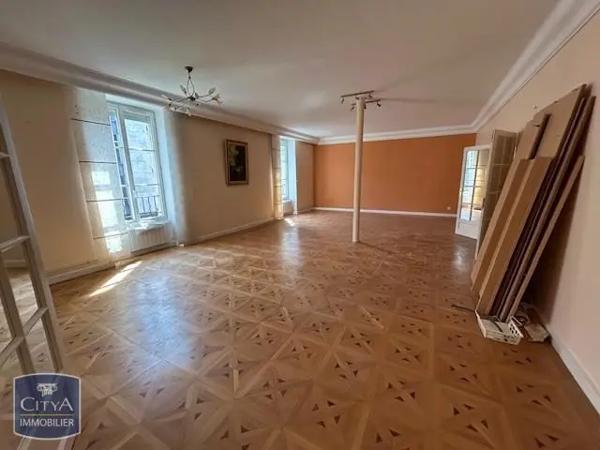Appartement à louer 4 pièces 150.33m² Périgueux (24000)