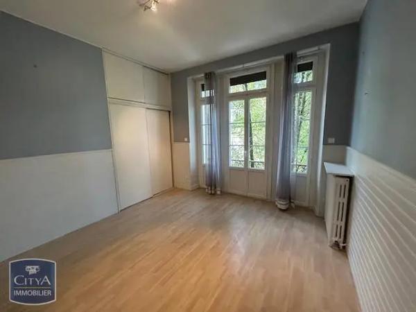 Appartement à louer 4 pièces 150.33m² Périgueux (24000)