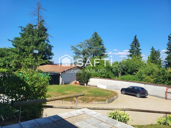 Maison avec hangar et studio avec gros potentiel