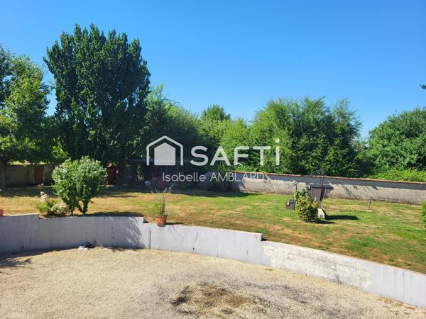 Maison avec hangar et studio avec gros potentiel