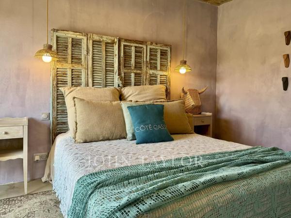 Splendide propriété rénovée - 13260 Cassis