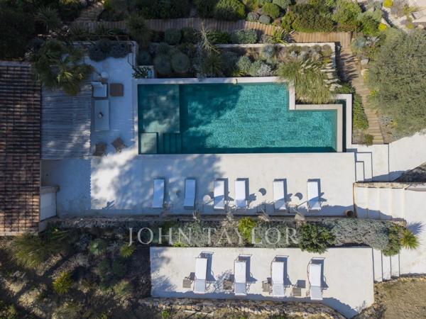 Splendide propriété rénovée - 13260 Cassis