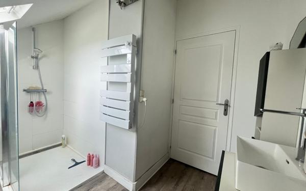 Maison à vendre    7 pièces •  Alençon