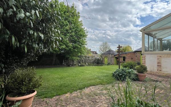 Maison à vendre    7 pièces •  Alençon