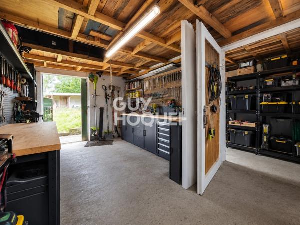 Trémouilles - Maison de village avec jardin à vendre - 3 pièces 92 m² habitables