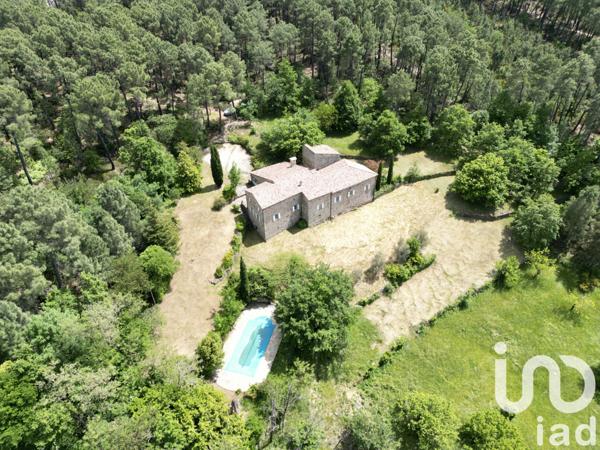 Maison à vendre 12 pièces 404 m² Ailhon