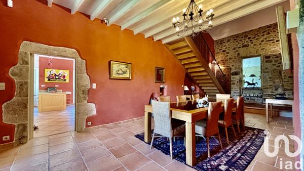 Maison à vendre 12 pièces 404 m² Ailhon