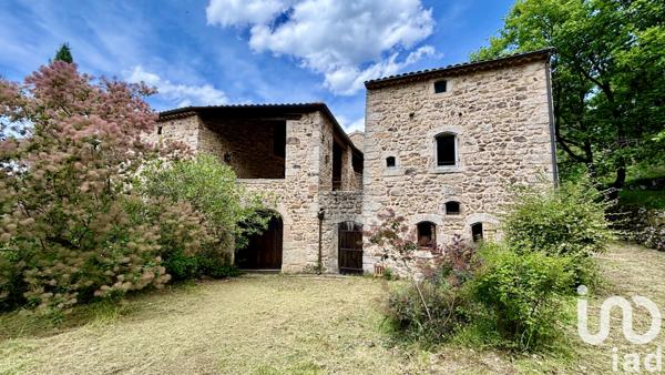 Maison à vendre 12 pièces 404 m² Ailhon