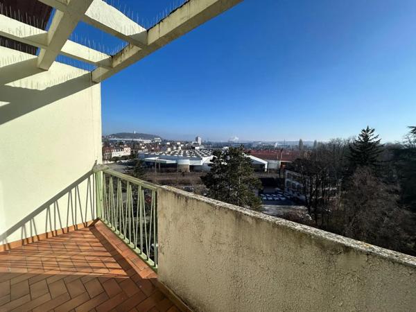 Appartement à louer 3 pièces 58.55m²