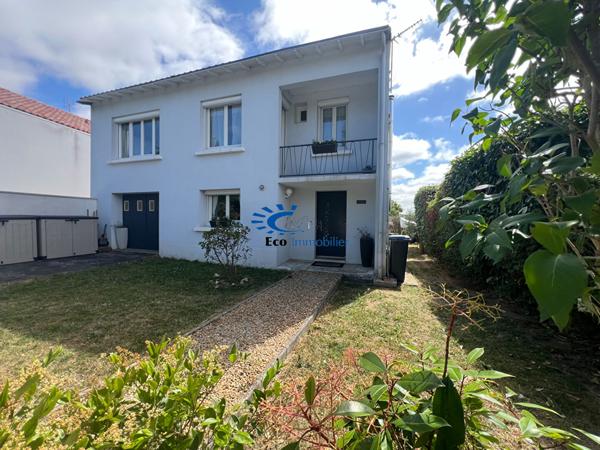 LAGORD MAISON 4 CHAMBRES JARDIN GARAGE  Lagord