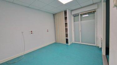 Fonds et/ou murs commerciaux à vendre à Morlaix dans le Finistère (29600), ref : 29083-1643
