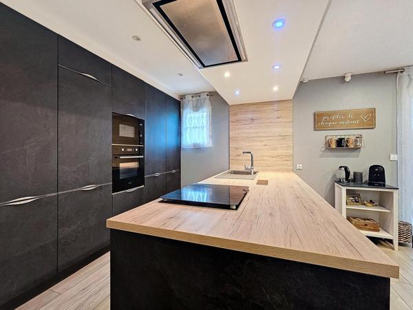 Maison 5 pièces 130m² avec garage à 5 min de Longueville