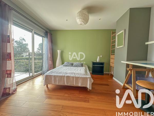 Maison à vendre 6 pièces 166 m² Saint-Médard-en-Jalles