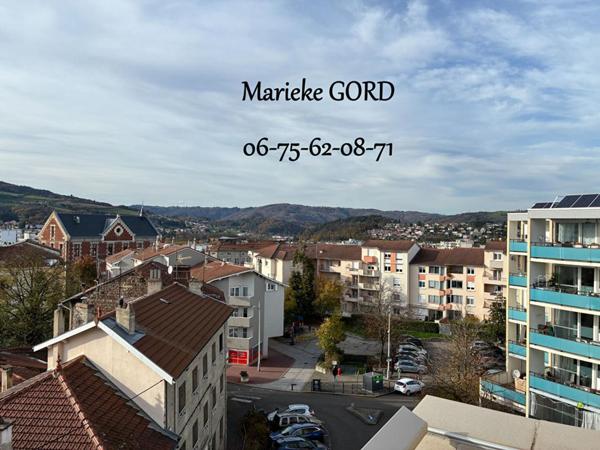 Firminy 42700 appartement 95m² 3 chambres 3 balcons au quatrième et dernier étage avec ascenseur d'une petite copropriété de 8 lots d'habitation GARAGE CAVE