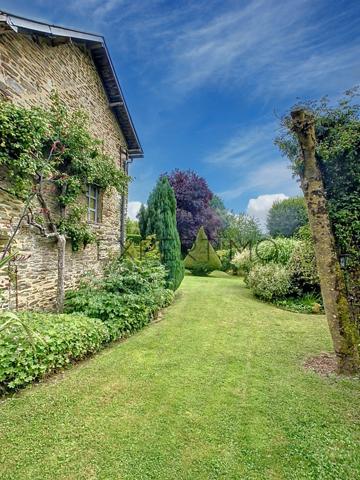 Villers-Bocage (14310) CHARME ET AUTHENTICITÉ !