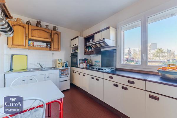 Appartement à vendre 3 pièces 96.28m² Joué-lès-Tours (37300)