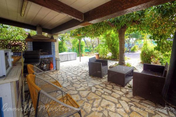 Maison Puget Sur Argens 7 pièce(s) 150 m2