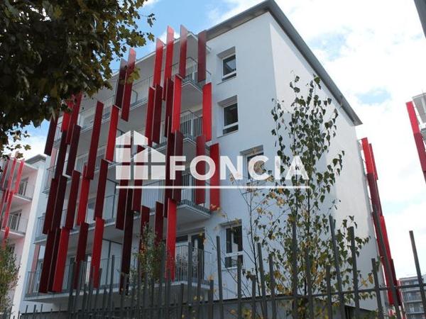 Location Appartement 2 pièces 34.86 m² - 41 RUE DU CLOS FOUR RESIDENCE LE NOUVEAU MONDE BAT Clermont Ferrand 63100