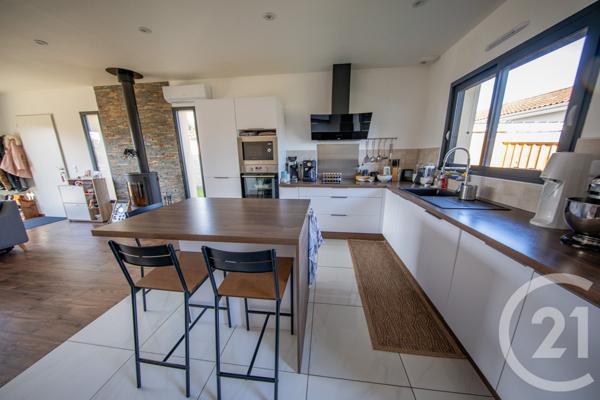 Maison à vendre  4 pièces - 74 m2 LE TAILLAN MEDOC - 33