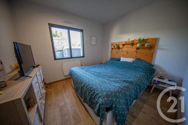 Maison à vendre  4 pièces - 74 m2 LE TAILLAN MEDOC - 33