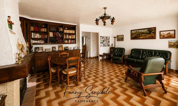 Maison de plain-pied au calme, proche du centre-ville