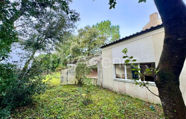 Maison familiale cadre boisé Proximité plages et centre