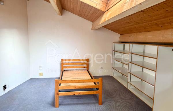 Maison familiale cadre boisé Proximité plages et centre