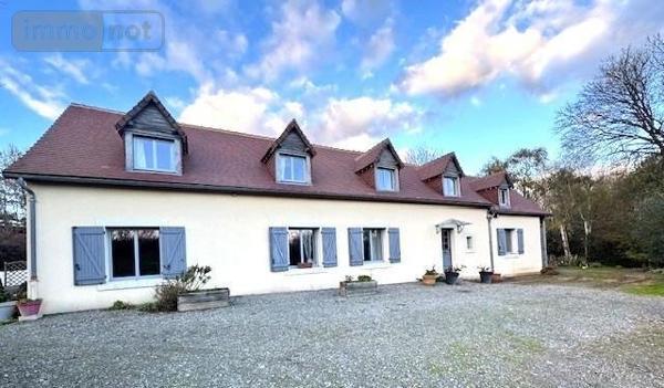 Maison à vendre à Coulans-sur-Gée dans la Sarthe (72550), ref : 72120-1005